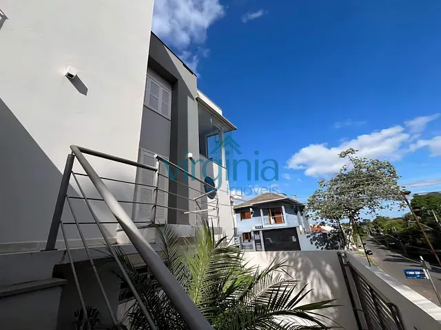 Casa com 250m² 3 quartos e 2 banheiros, à venda ou para alugar, no bairro Hamburgo Velho em Novo Hamburgo