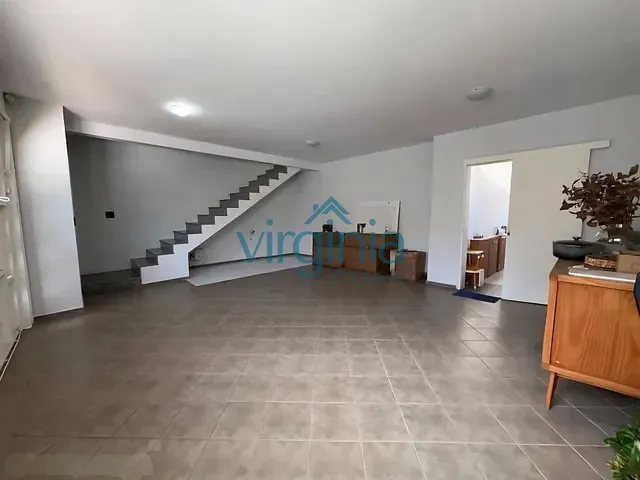 Casa com 250m² 3 quartos e 2 banheiros, à venda ou para alugar, no bairro Hamburgo Velho em Novo Hamburgo