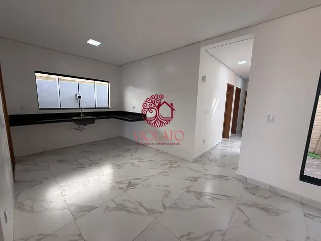 Casa 3 quartos e 2 banheiros, à venda, no bairro Vila dos Ipês em Lagoa Santa