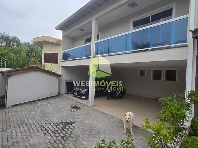 Casa com 580m² 4 quartos e 5 banheiros, à venda, no bairro Vila Oliveira em Mogi das Cruzes