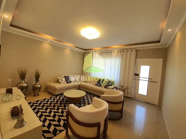 Casa com 580m² 4 quartos e 5 banheiros, à venda, no bairro Vila Oliveira em Mogi das Cruzes
