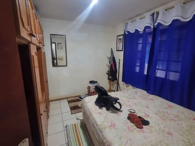 Casa com 200m² 2 quartos e 1 banheiro, à venda, no bairro Jardim Américo em Cambuí