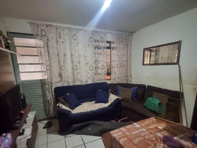 Casa com 200m² 2 quartos e 1 banheiro, à venda, no bairro Jardim Américo em Cambuí