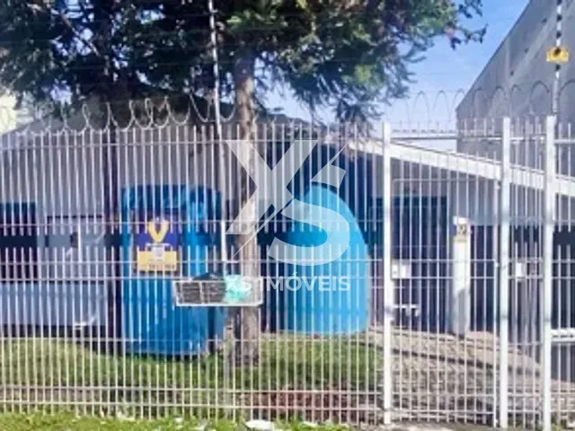 Casa com 195m², para alugar, no bairro Parolin em Curitiba
