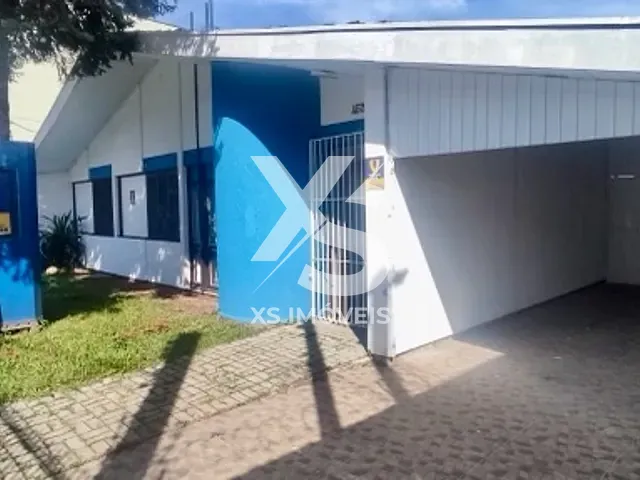 Casa com 195m², para alugar, no bairro Parolin em Curitiba