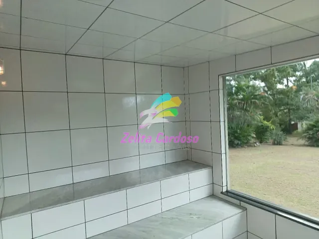 Casa com 2000m² 1 quarto e 2 banheiros, à venda, no bairro Condomínio Vale do Ouro em Ribeirão das Neves
