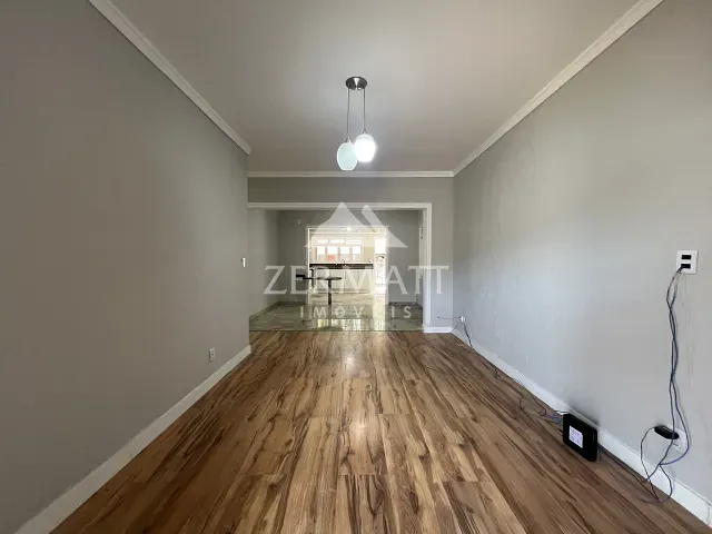 Casa com 460m² 3 quartos e 3 banheiros, à venda, no bairro Velha em Blumenau