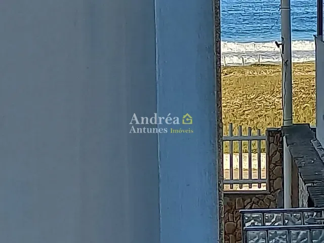 Casa com 392m² 4 quartos e 2 banheiros, à venda ou para alugar, no bairro Praia do Foguete em Cabo Frio