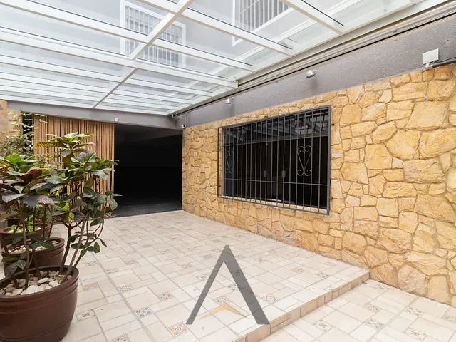 Casa com 400m² 2 quartos e 3 banheiros, à venda, no bairro Mooca em São Paulo