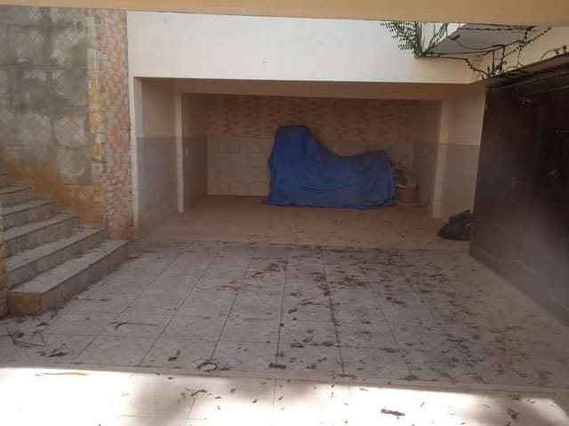 Casa com 450m² 2 quartos e 3 banheiros, à venda, no bairro Loteamento Extensão do Serramar em Rio das Ostras