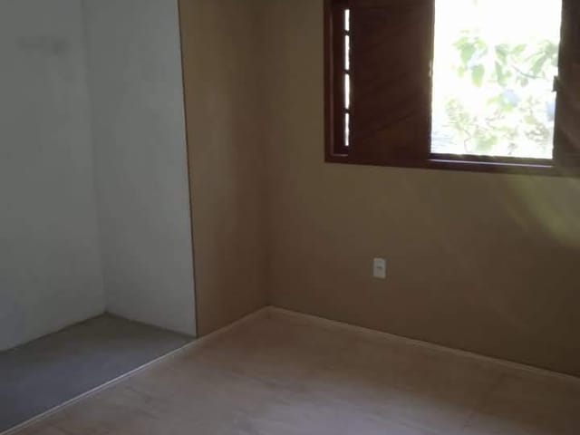 Casa com 450m² 2 quartos e 3 banheiros, à venda, no bairro Loteamento Extensão do Serramar em Rio das Ostras