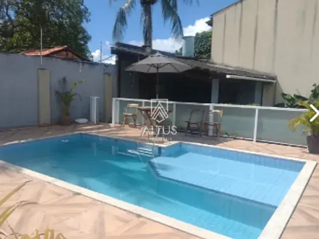 Casa 4 quartos e 3 banheiros, à venda, no bairro Alphaville (Abrantes) em Camaçari