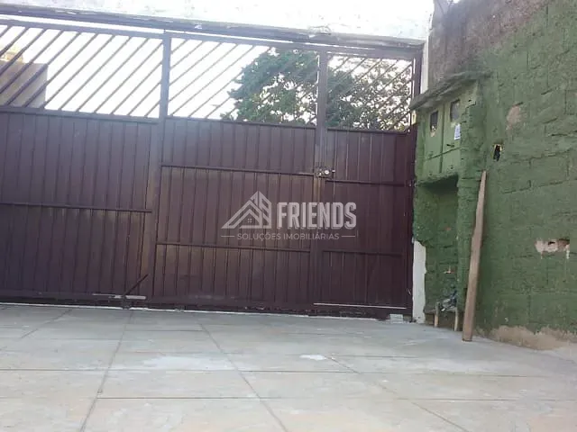 Casa com 423m² 2 quartos e 1 banheiro, à venda, no bairro Jardim Bartira em São Paulo
