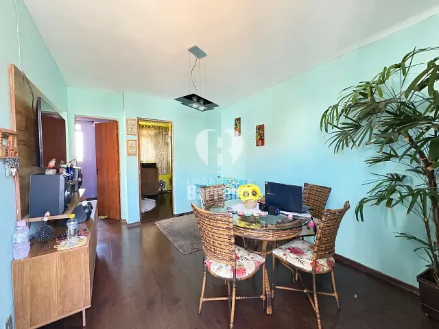Casa 2 quartos e 1 banheiro, à venda, no bairro Solar do Barreiro (Barreiro) em Belo Horizonte