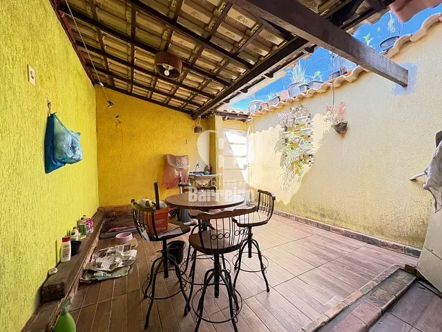 Casa 2 quartos e 1 banheiro, à venda, no bairro Solar do Barreiro (Barreiro) em Belo Horizonte