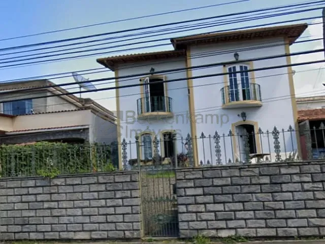 Casa com 282m² 3 quartos e 3 banheiros, à venda, no bairro São Jorge em Pinheiral