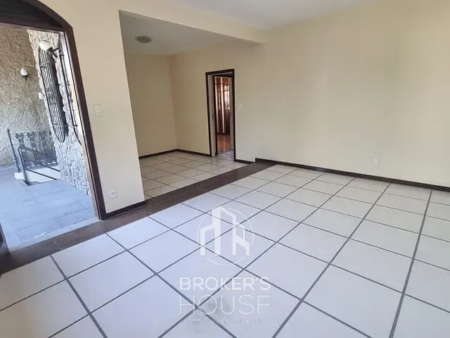 Casa com 300m² 6 quartos e 6 banheiros, à venda, no bairro Consolação em Vitória