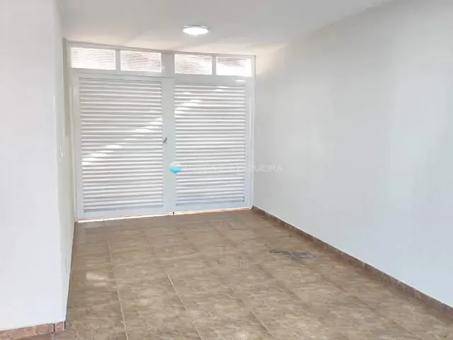 Casa com 286m², para alugar, no bairro Jardim Novo Aeroporto em São José do Rio Preto