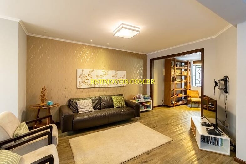 Casa, 4 quartos, 156 m² - Foto 1