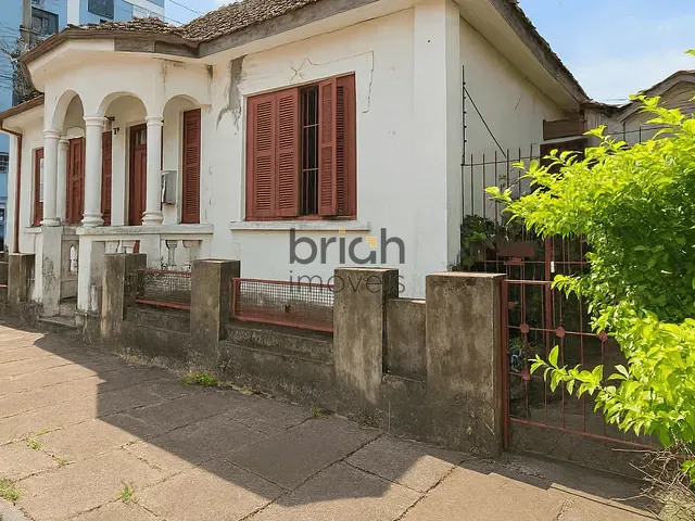 Casa com 308m² 4 quartos e 2 banheiros, à venda, no bairro Vila Rosa em Novo Hamburgo