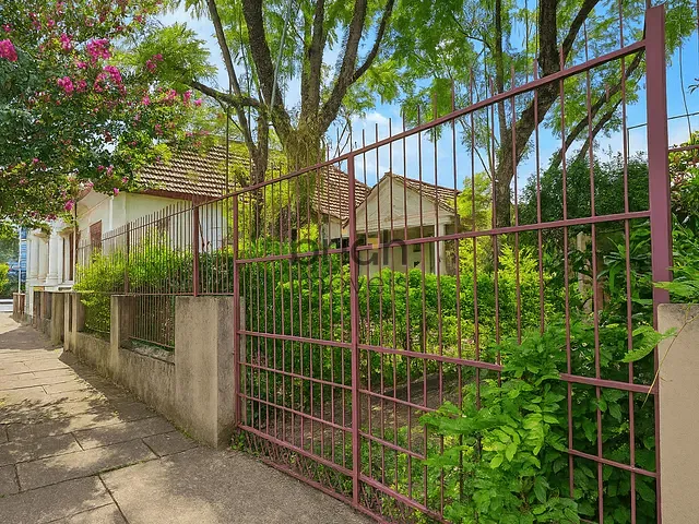 Casa com 308m² 4 quartos e 2 banheiros, à venda, no bairro Vila Rosa em Novo Hamburgo