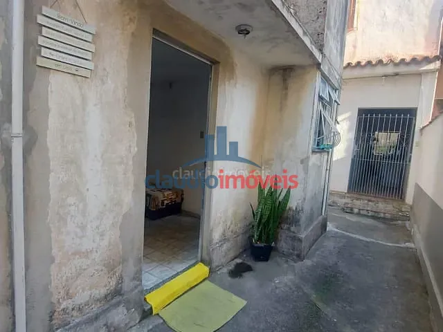 Casa 2 quartos e 1 banheiro, à venda, no bairro Vila Nova em Barra Mansa