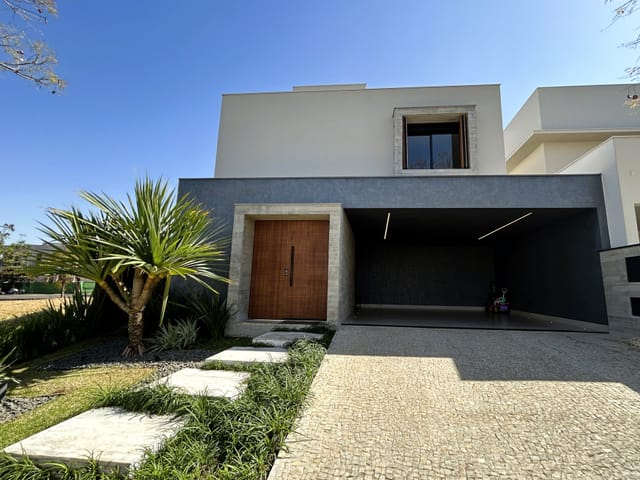 Casa 4 quartos e 6 banheiros, à venda, no bairro Village Santa Georgina em Franca
