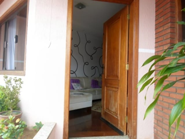Casa à venda 3 Quartos, 1 Suite, 3 Vagas, 282M², Parque Marajoara, Santo André - SP