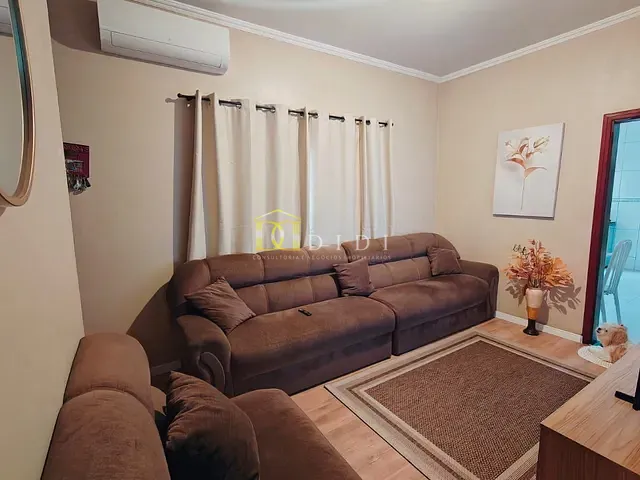 Casa 2 quartos e 2 banheiros, à venda, no bairro Jardim Esplanada em Porto Feliz