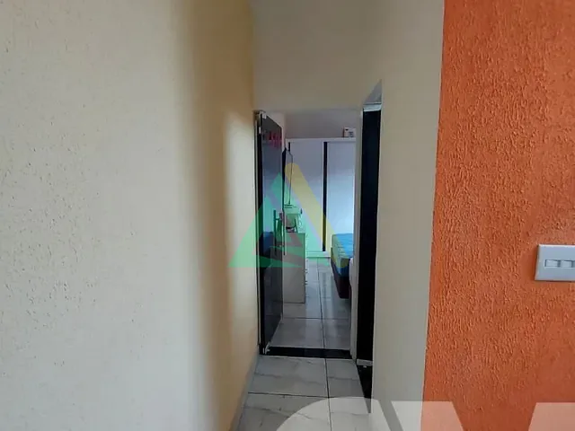 Casa com 250m² 4 quartos e 2 banheiros, à venda, no bairro Parque das Laranjeiras em Mogi Mirim