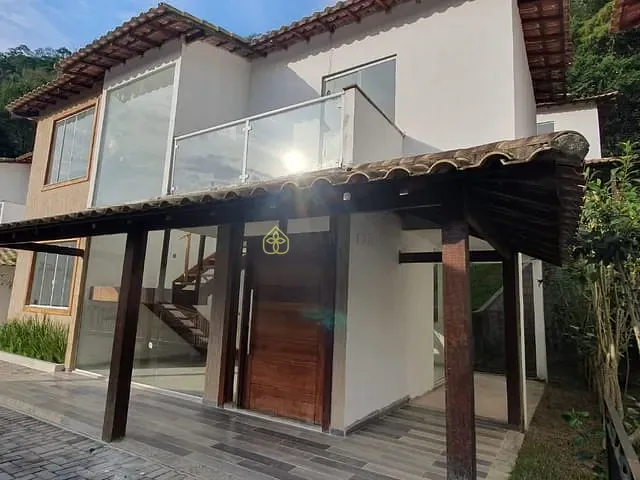 Casa com 120m² 2 quartos e 3 banheiros, à venda, no bairro Penedo em Penedo