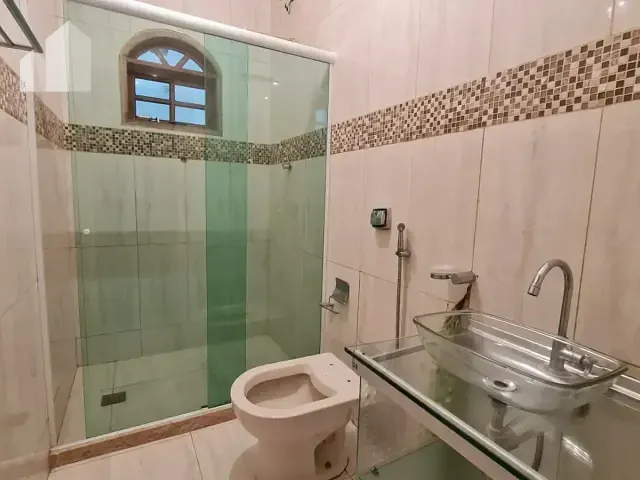Casa com 142m² 2 quartos e 3 banheiros, à venda, no bairro Cosmorama em Mesquita