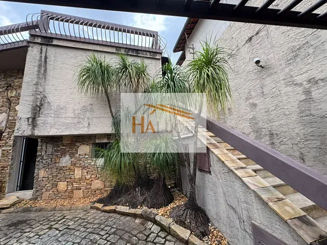 Casa 4 quartos e 4 banheiros, à venda, no bairro Mangabeiras em Belo Horizonte