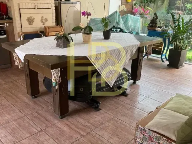 Casa 3 quartos e 2 banheiros, à venda, no bairro Boa Vista em Sorocaba