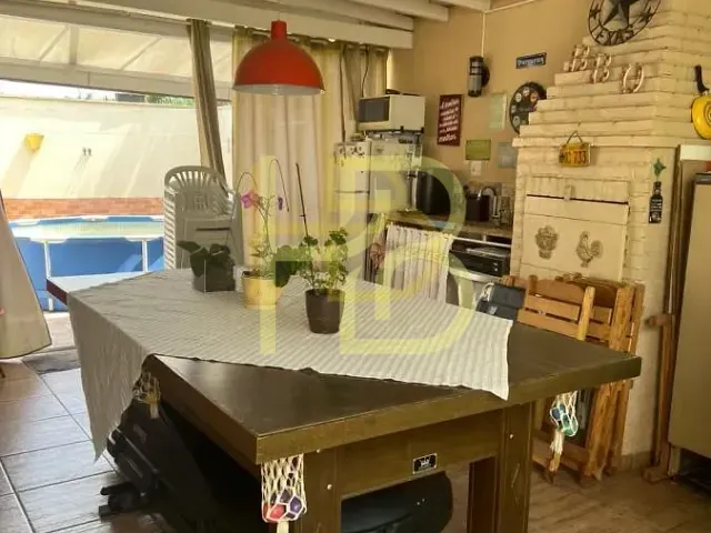 Casa 3 quartos e 2 banheiros, à venda, no bairro Boa Vista em Sorocaba