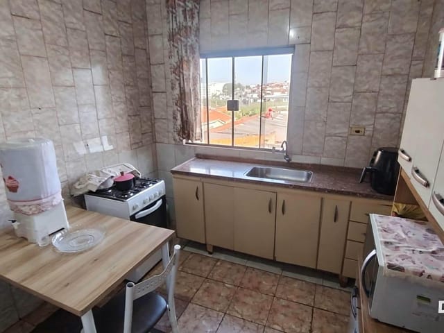 Casa 3 quartos e 1 banheiro, à venda, no bairro Parque Residencial do Lago em Santa Bárbara D'Oeste