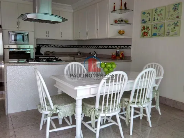 Casa com 664m² 3 quartos e 4 banheiros, à venda, no bairro Santo Antônio em Americana