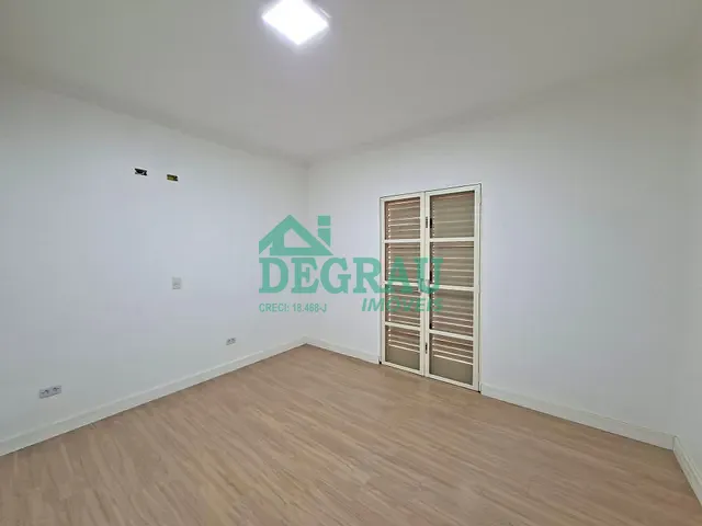 Casa 4 quartos e 4 banheiros, à venda, no bairro Centro em Itapeva