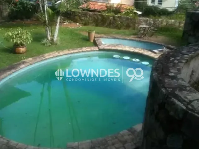 Casa 6 quartos e 4 banheiros, à venda, no bairro Jardim Botânico em Rio de Janeiro