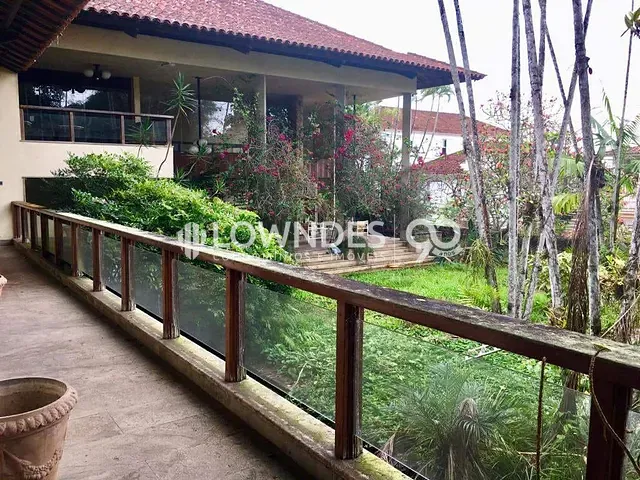 Casa 6 quartos e 4 banheiros, à venda, no bairro Jardim Botânico em Rio de Janeiro