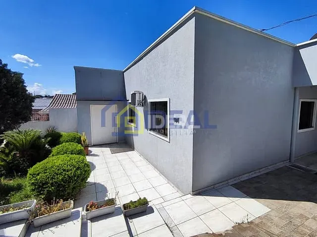 Casa 4 quartos e 2 banheiros, à venda, no bairro Guilherme Reich em Concórdia