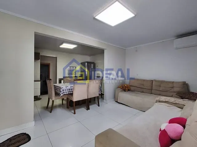 Casa 4 quartos e 2 banheiros, à venda, no bairro Guilherme Reich em Concórdia