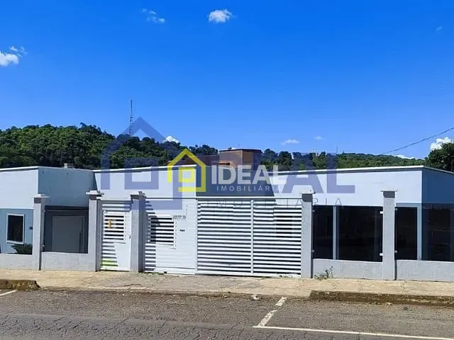 Casa 4 quartos e 2 banheiros, à venda, no bairro Guilherme Reich em Concórdia
