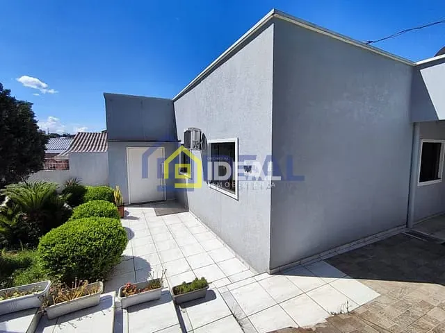 Casa 4 quartos e 2 banheiros, à venda, no bairro Guilherme Reich em Concórdia