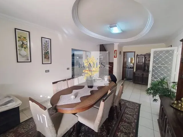 Casa com 360m² 4 quartos e 6 banheiros, à venda, no bairro Campo Limpo em Americana