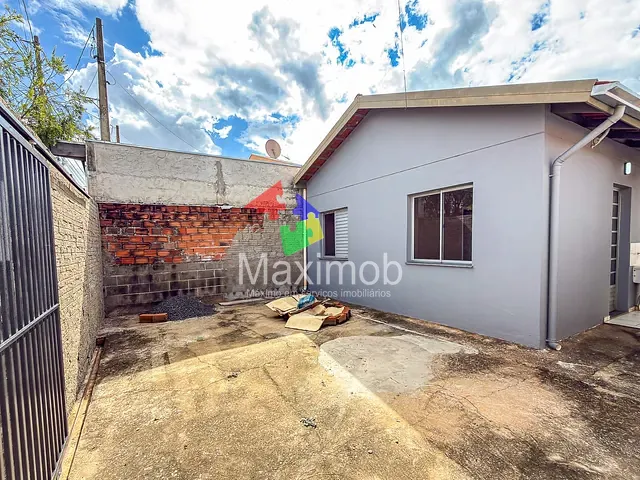 Casa com 160m² 2 quartos e 1 banheiro, à venda ou para alugar, no bairro Conjunto Habitacional Hélio Nicolai em Itapira