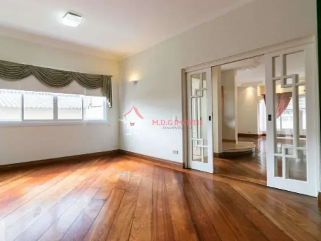 Casa 3 quartos e 4 banheiros, à venda ou para alugar, no bairro Vila Prudente em São Paulo