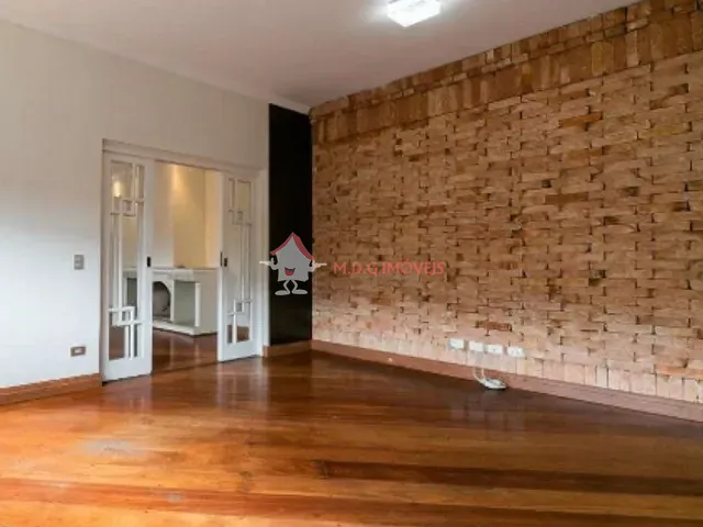 Casa 3 quartos e 4 banheiros, à venda ou para alugar, no bairro Vila Prudente em São Paulo