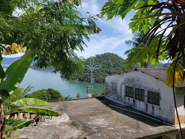 Casa com 2856m², à venda, no bairro JUNQUEIRA em Mangaratiba