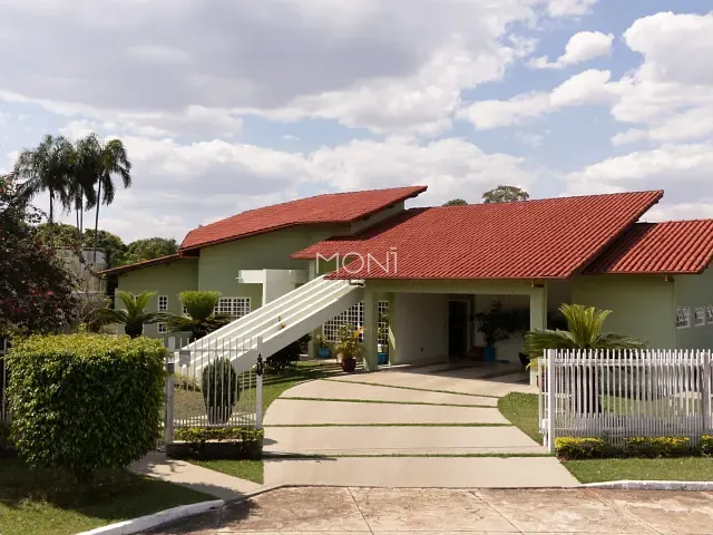 Casa 4 quartos e 5 banheiros, à venda, no bairro Park Way em Brasília